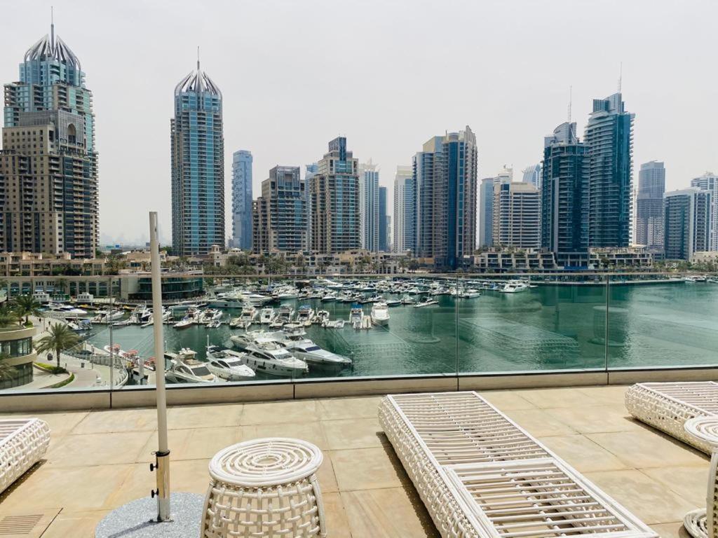 Cayan Tower Luxury Apartment With Sea View Dubái Exterior foto