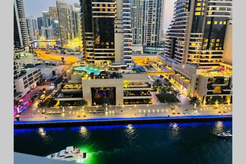Cayan Tower Luxury Apartment With Sea View Dubái Exterior foto