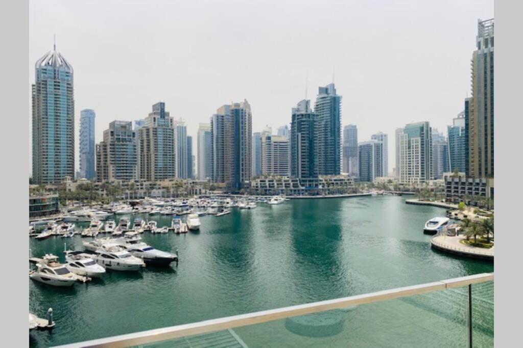 Cayan Tower Luxury Apartment With Sea View Dubái Exterior foto